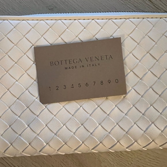 Bottega Vaneta new wallet - Picture 1 of 5